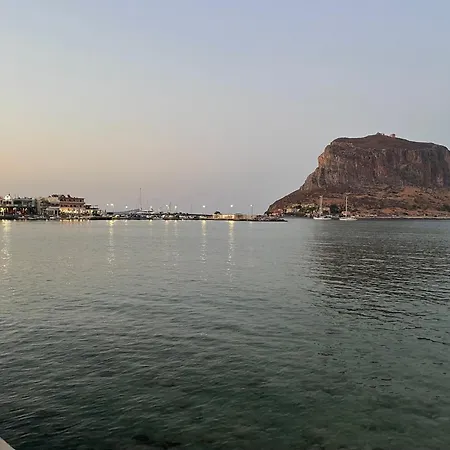 Appartement Christina's House Trochalia