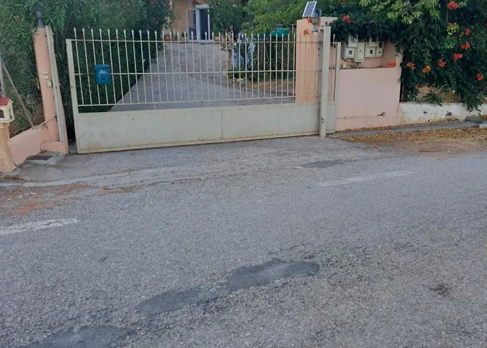 Appartement Christina's House Trochalia