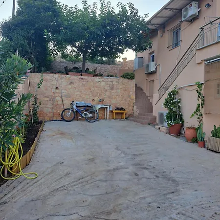 Christina's House Trochalia * Monemvasia