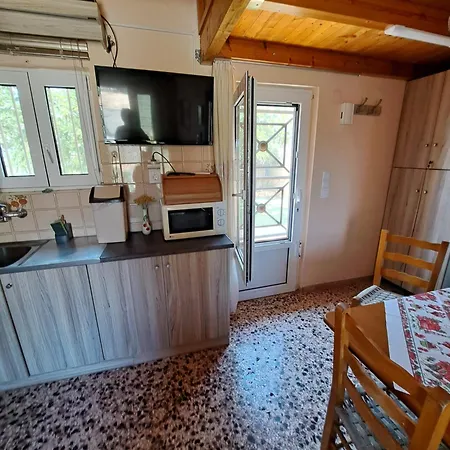 Apartment Christina's House Trochalia