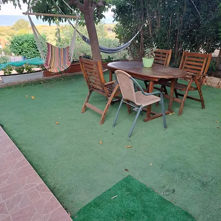 Christina's House Trochalia Апартаменты