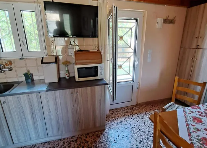 Апартаменты Christina's House Trochalia